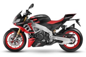 Aprilia Tuono V4 Factory 2021 pneumatici Pirelli Diablo Supercorsa SP