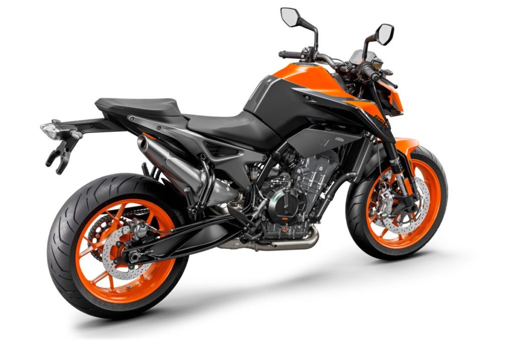 KTM presenta la nuova 890 Duke 2021: monterà pneumatici Continental ContiRoad
