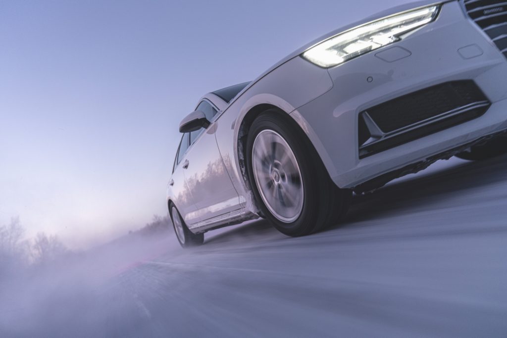 gomme chiodate Nokian Hakkapeliitta 10 SUV EV pneumatici chiodati