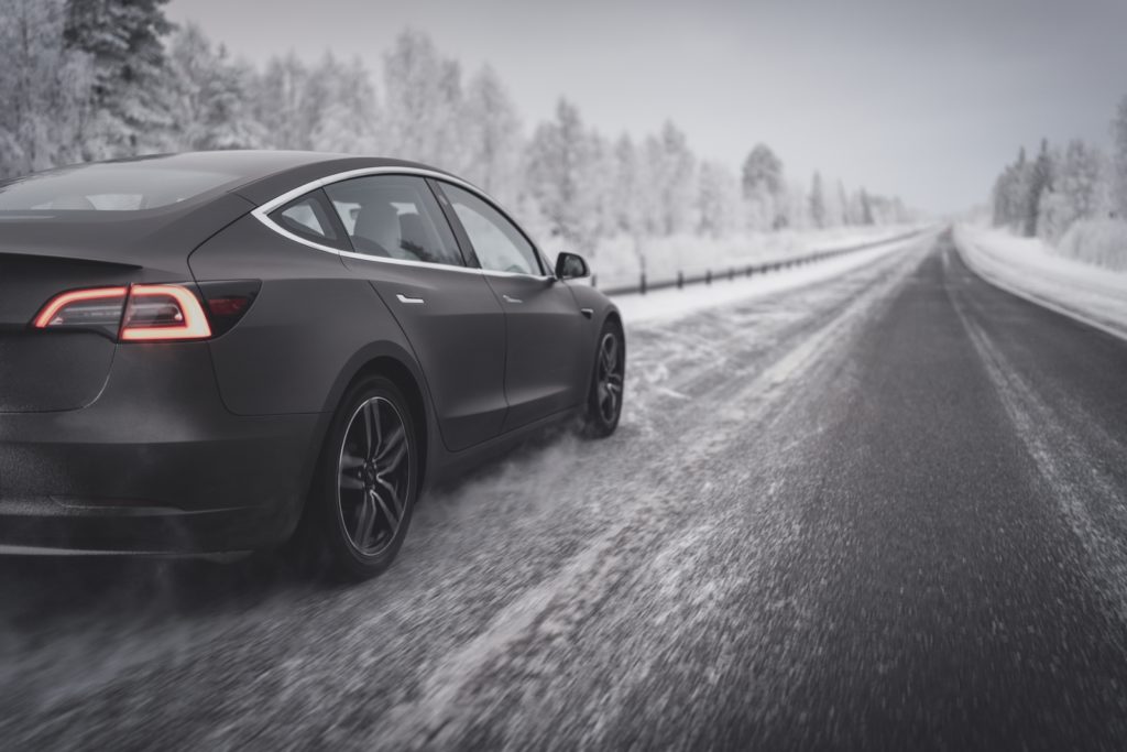 gomme chiodate Nokian Hakkapeliitta 10 SUV EV pneumatici chiodati