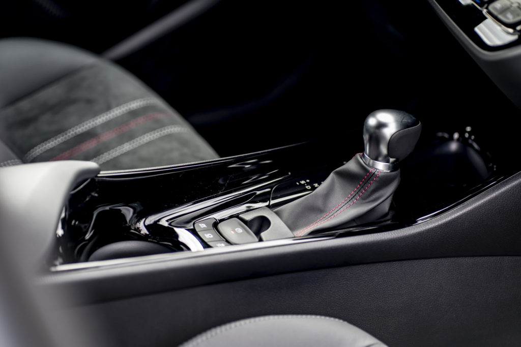 C-HR GR SPORT versione sportiva Gazoo Racing prezzo prezzi toyota