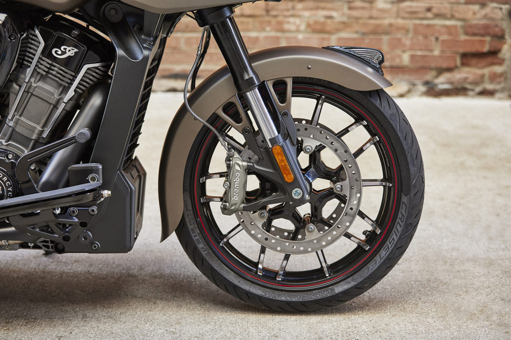 Indian Metzeler Cruisetec FTR Sportec M9 RR Challenger Roadmaster