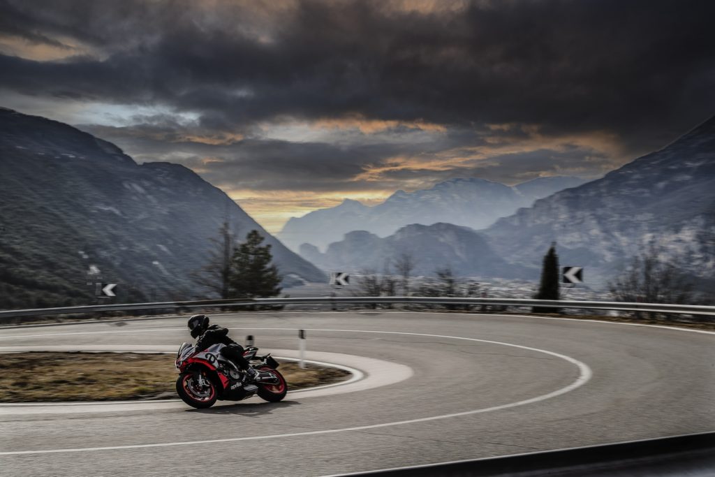 pneumatici Aprilia Tuono 660 Pirelli Diablo Rosso Corsa II gomme