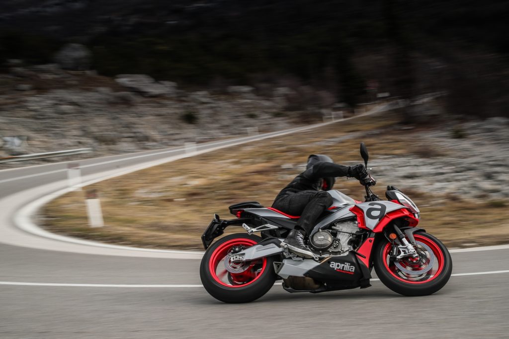 pneumatici Aprilia Tuono 660 Pirelli Diablo Rosso Corsa II gomme