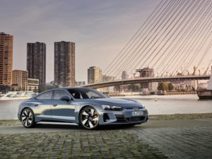 Quanto costa Audi e-tron GT prevendita prezzi prezzo Audi RS e-tron GT