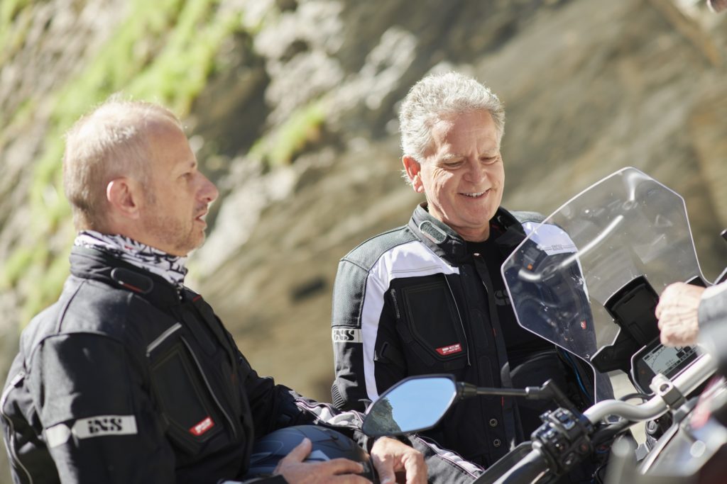 giacca Tour Traveller-ST iXS moto due ruote costo prezzo