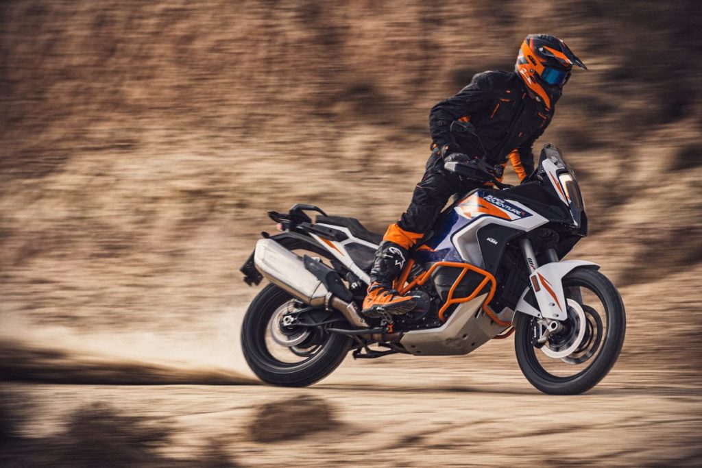 1290 Super Adventure R 2021 KTM nuova prezzo caratteristiche