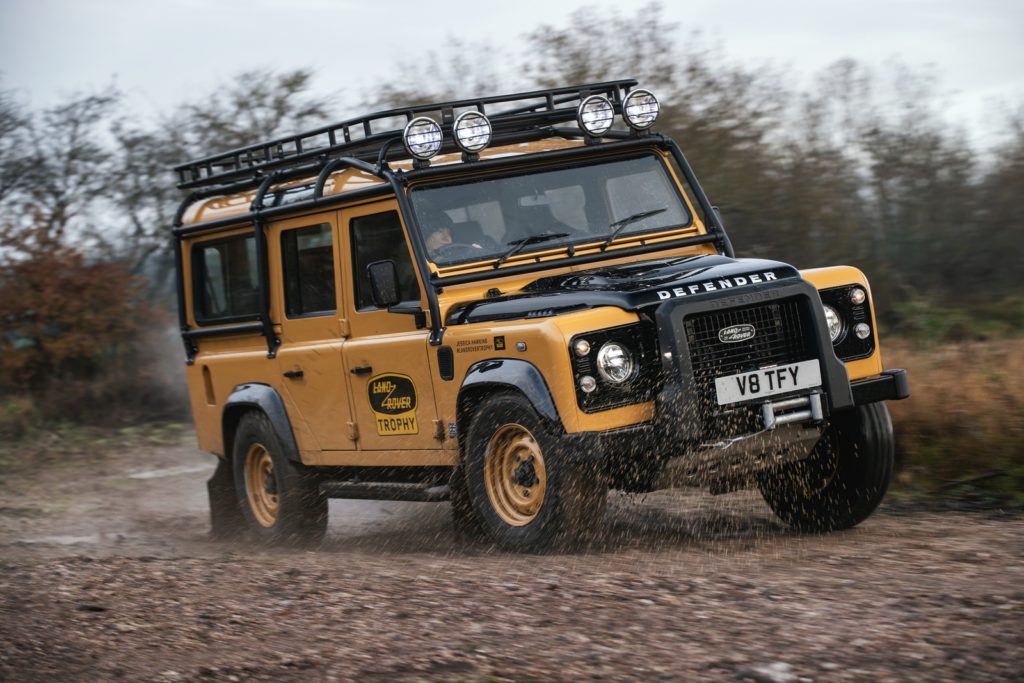 Defender Works V8 Trophy Land Rover Classic offroad 4x4