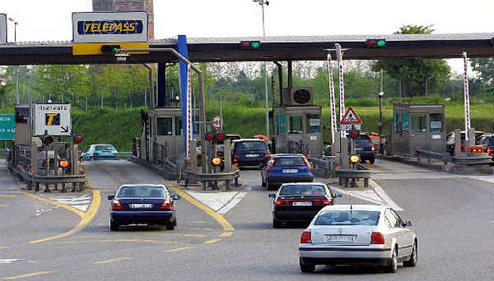 aumento pedaggi 2021 dal 1° gennaio nessun incremento previsto sul 98% della rete autostradale italiana costo telepass tasse