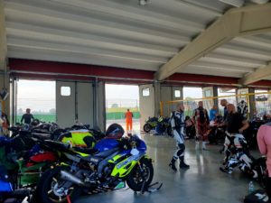 Riding School di Luca Pedersoli Dunlop GP Racer D212 SportSmart TT