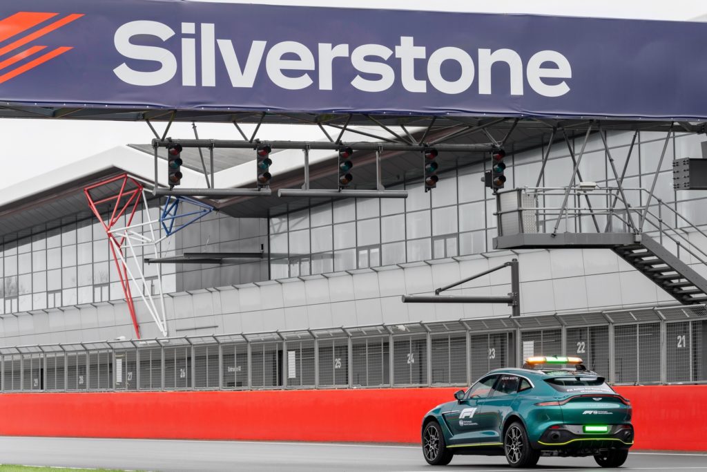 Aston Martin Safety car Formula 1 2021 Vantage nuova DBX medical car