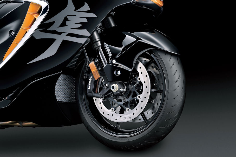 Bridgestone Battlax Hypersport S22 in primo equipaggiamento sulla nuova Suzuki Hayabusa