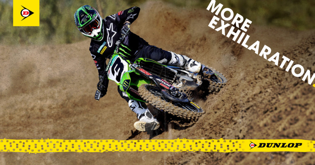 Dunlop moto pneumatici gomme Just Ride rivela la nuova brand attitude caratteristiche prestazioni valori marchio come vanno 