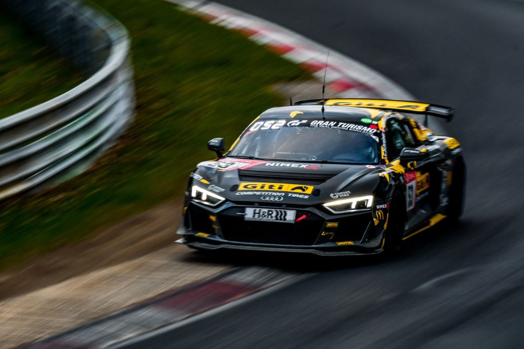 Giti Tire Motorsport 24 Ore del Nürburgring 2021 4 auto team femminile