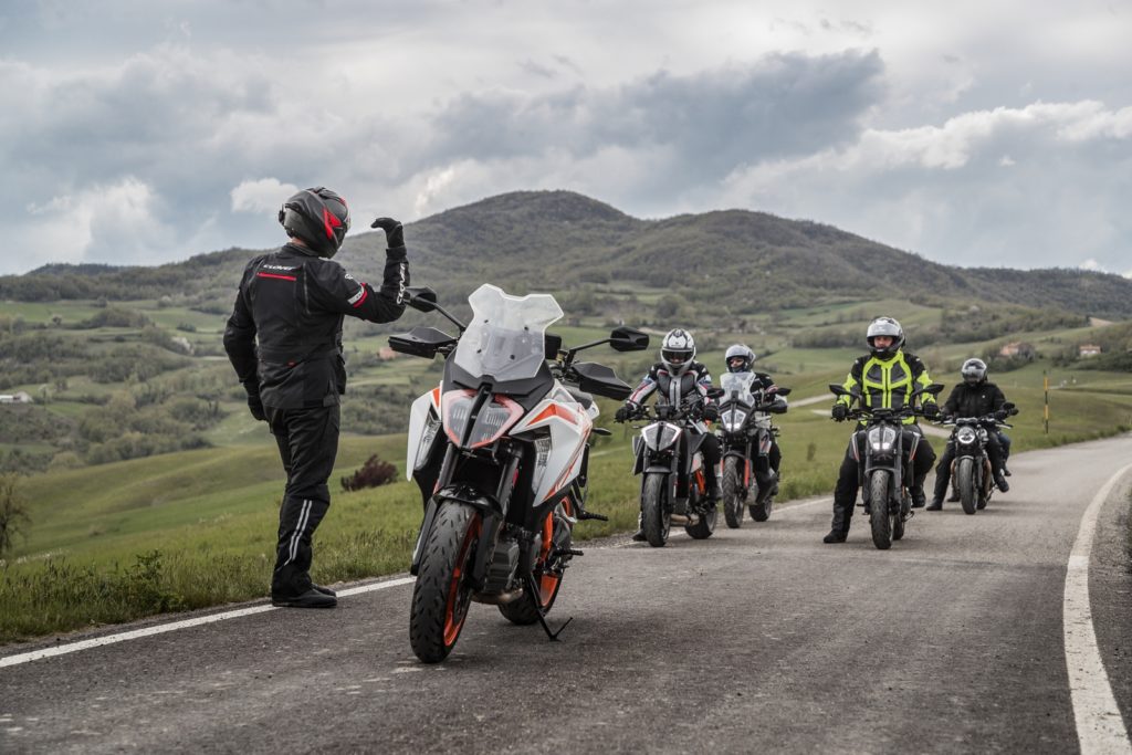 Safe Ride Experience KTM partner scuola di guida su strada moto
