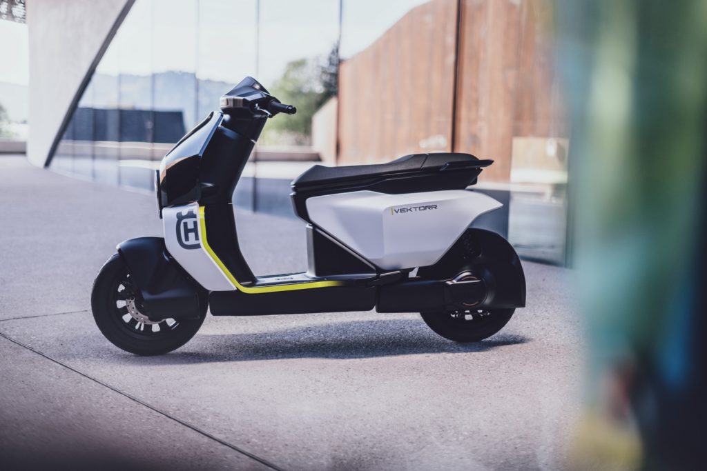 Vektorr Husqvarna scooter elettrico motorino autonomia