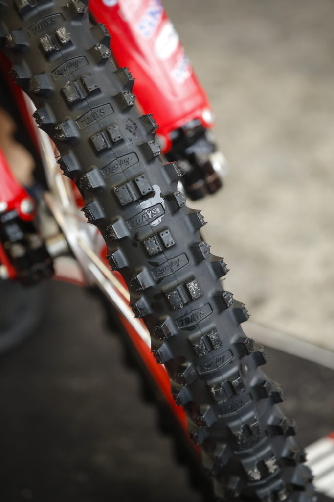 Mondiale Enduro: Borilli Racing sul terzo gradino del podio nella Junior 1 con Sergio Navarro al GP d'Italia