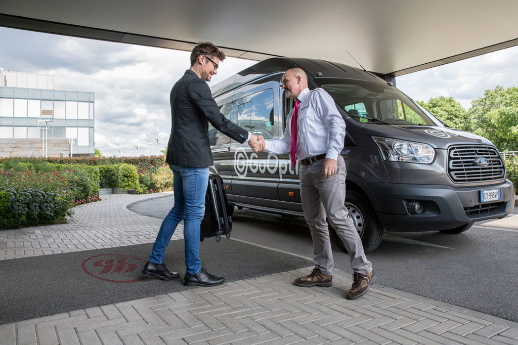 GoOpti da Milano a Malpensa e Orio al serio bergamo con 9 euro il ride-sharing che rispetta l'ambiente costi navetta collegamenti aeroporto