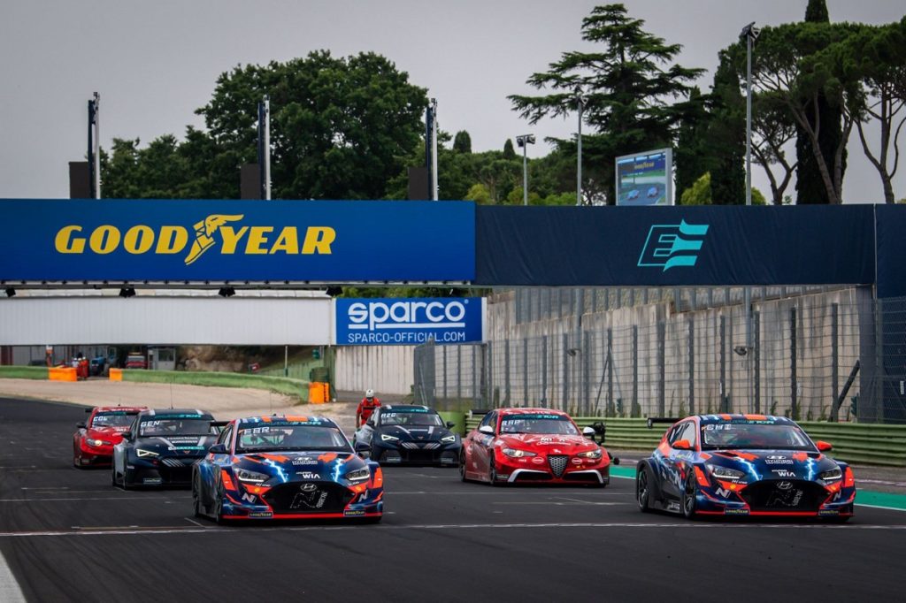 WTCR Aragòn PURE ETCR un weekend goodyear elettrico campionato gomme pneumatici date quando dove vedere sponsor champion elettriche