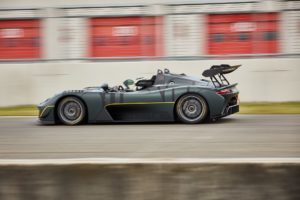 pneumatici Dallara Stradale EXP Pirelli P Zero Slick pista