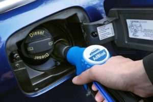 crisi AdBlue scarseggia stop produzione auto diesel aumento metano yara
