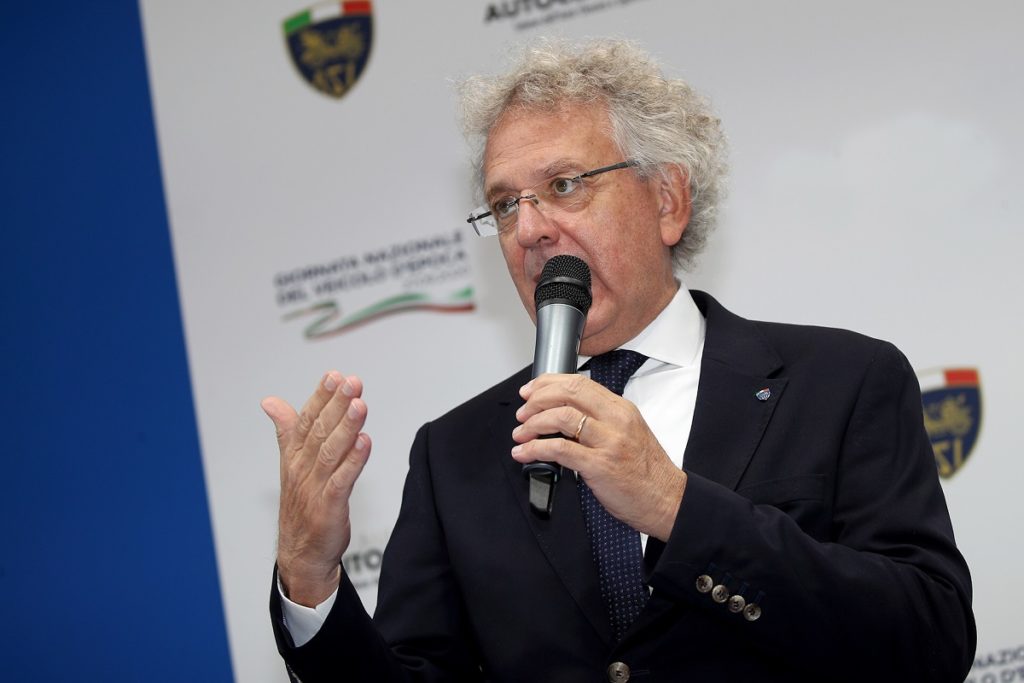 bollo dei veicoli storici Ritirato l'emendamento sul ASI youngtimerAUTO macchine pagamento multa quando documento legge decreto