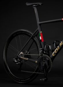 UAE Team Emirates Pirelli 2022 bici Colnago P Zero gomme pneumatici 