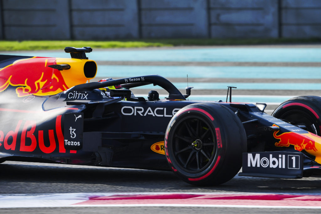 Test di fine stagione 2021 - i piloti provano le gomme da 18 pollici pneumatici pirelli