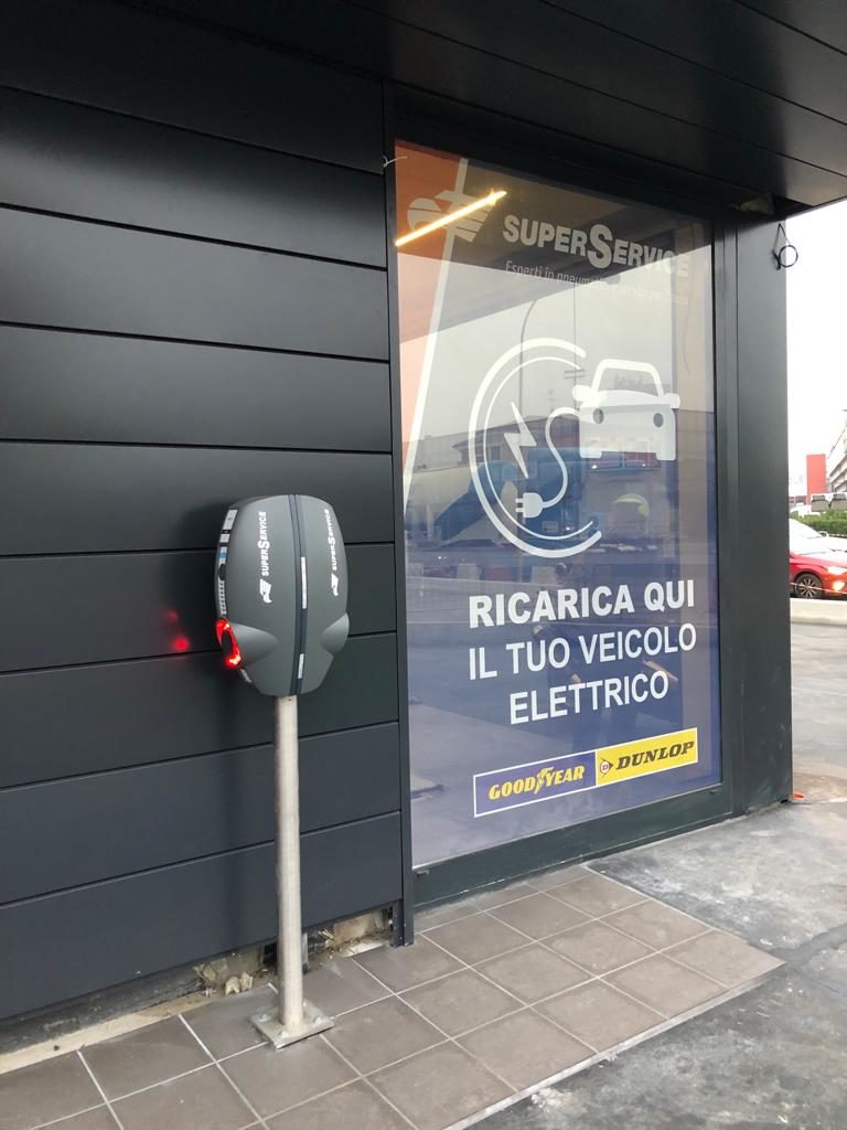 colonnine EVBox gommisti superservice goodyear tsg mobilità elettrica auto di cortesia arval Marco Prosdocimi Charge Italia Carlo Carnelli