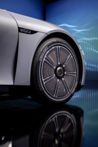 Vision EQXX Mercedes auto elettrica Bridgestone Turanza Eco Enliten