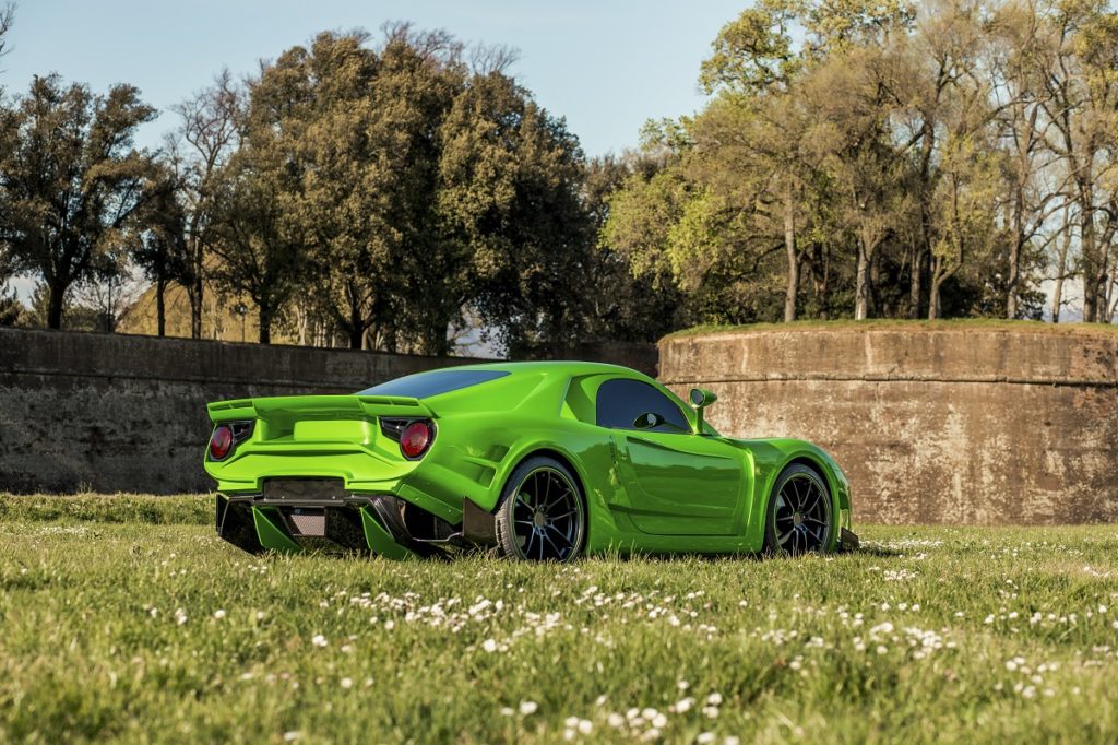 Anomalya, la supercar made in Italy nasce a Lucca capannori foto sanremo Sly Garage Factory Grand Hotel Des Anglais veolcità anteprima