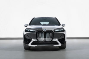 BMW iX Flow E Ink CES 2022 tecnologia carrozzeria cambia colore