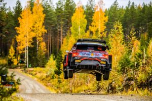 Pirelli motorsport 2022 stagione tecnologia sostenibilità giovani talenti