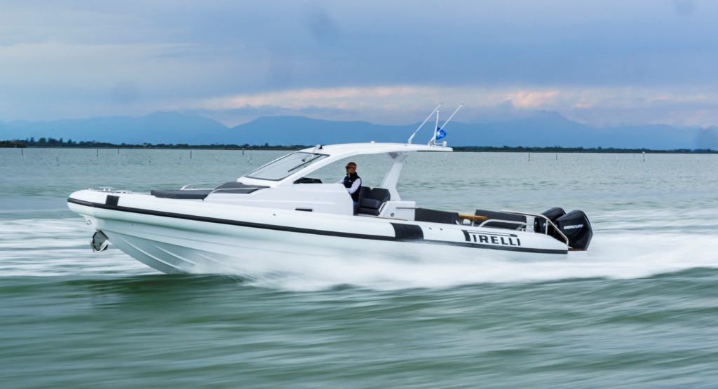 gommone Pirelli 35 Red Dot Design Award 2022 pzero