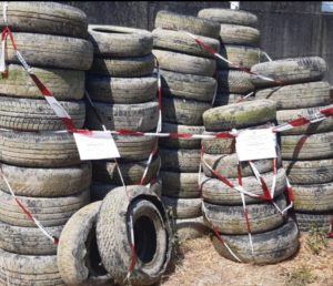 lago di Garda Baia del Vento 5 pneumatici gomme guardia costiera