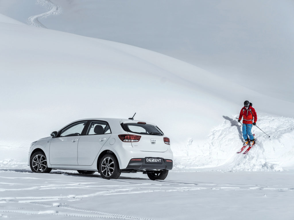 Dezent KT la ruota a 4 fori per city car asiatiche Hyundai kia ruote cerchi cerchioni copertoni montaggio alcar colore trattamento