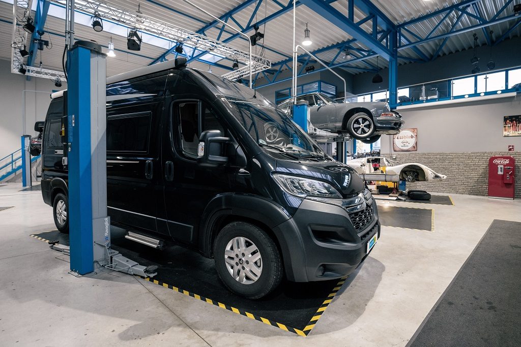 sospensioni camper sono soggette a una maggiore usura Bilstein B6 controllo officina quando sostituire DampMatic furgonati e semintegrali