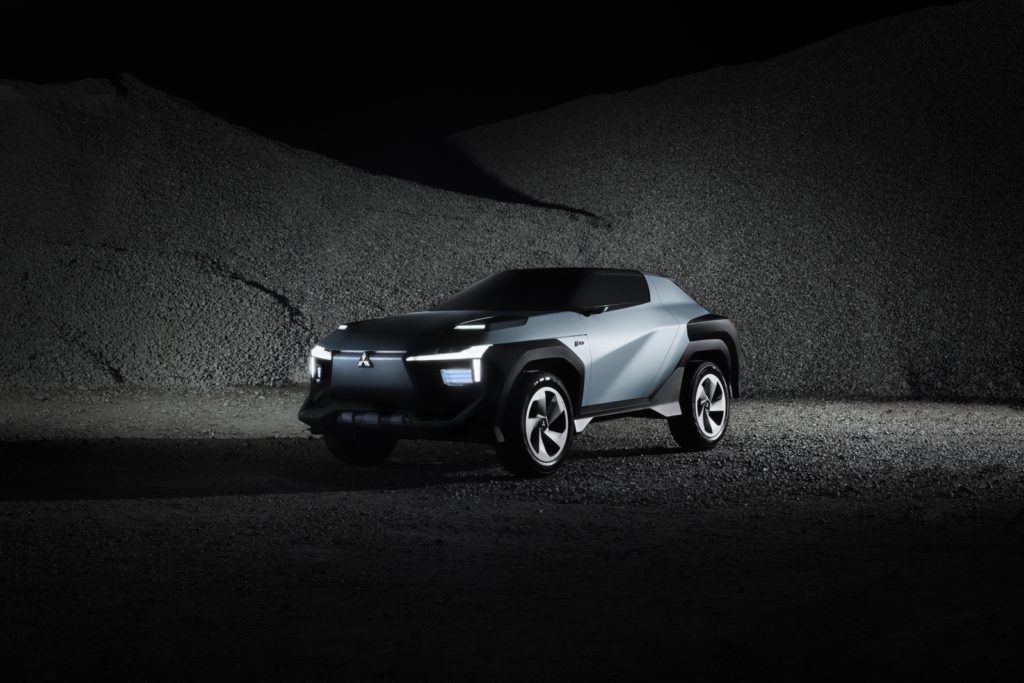 Moonstone IED concept Master Transportation Design Mitsubishi oz pirelli