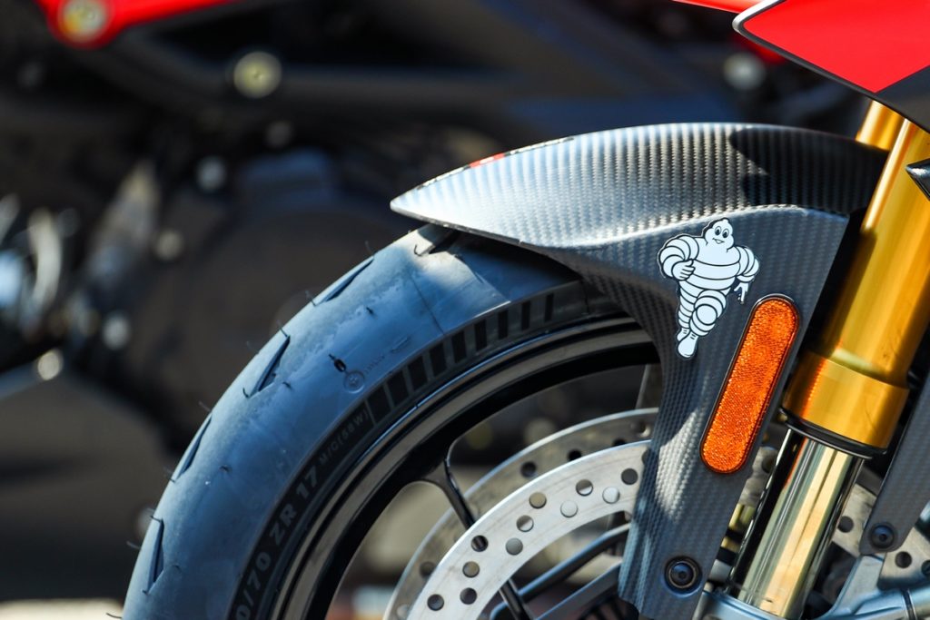 Michelin PowerGP Michelin Power Cup 2 pista moto strada pneumatici gomme copertoni motocicletta pistaioli circuito trak day